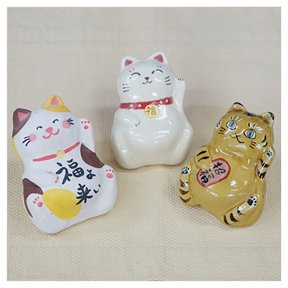 虎・猫貯金箱絵付け体験